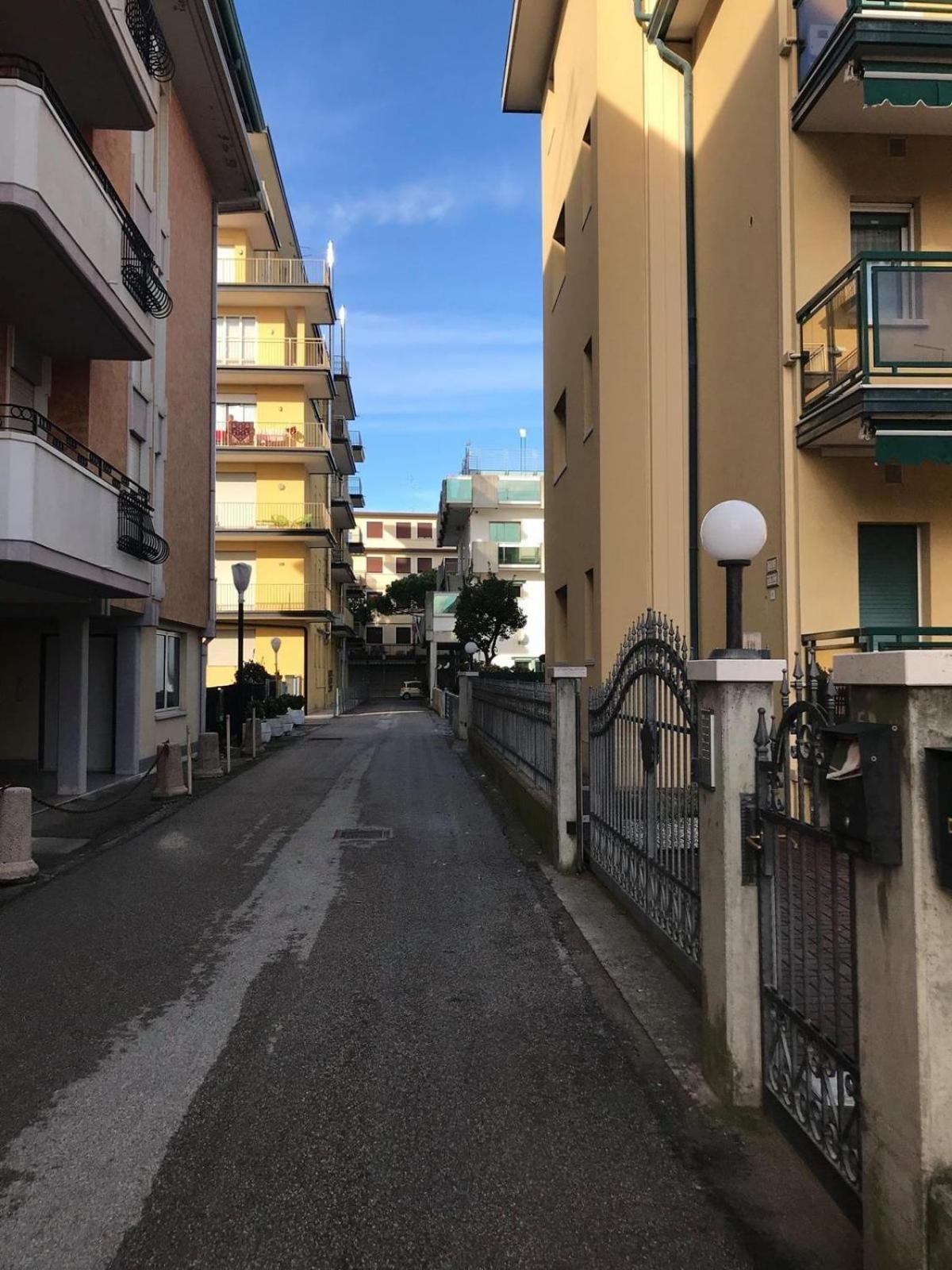 App4Rent - Villa Mimosa - Family Apartment Lido di Jesolo Exteriör bild