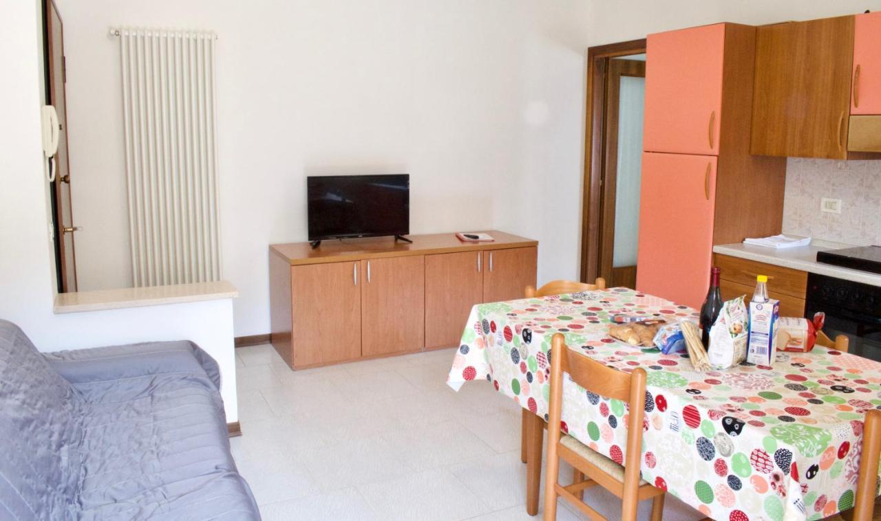 App4Rent - Villa Mimosa - Family Apartment Lido di Jesolo Exteriör bild
